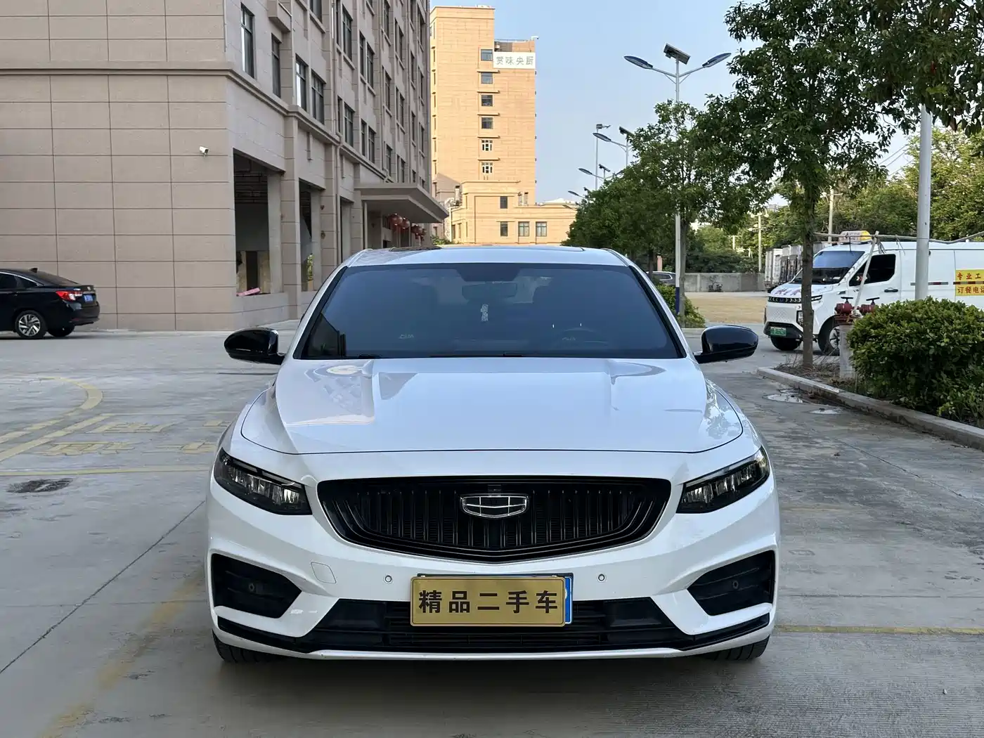 Фото 2 - Geely Xing Rui
