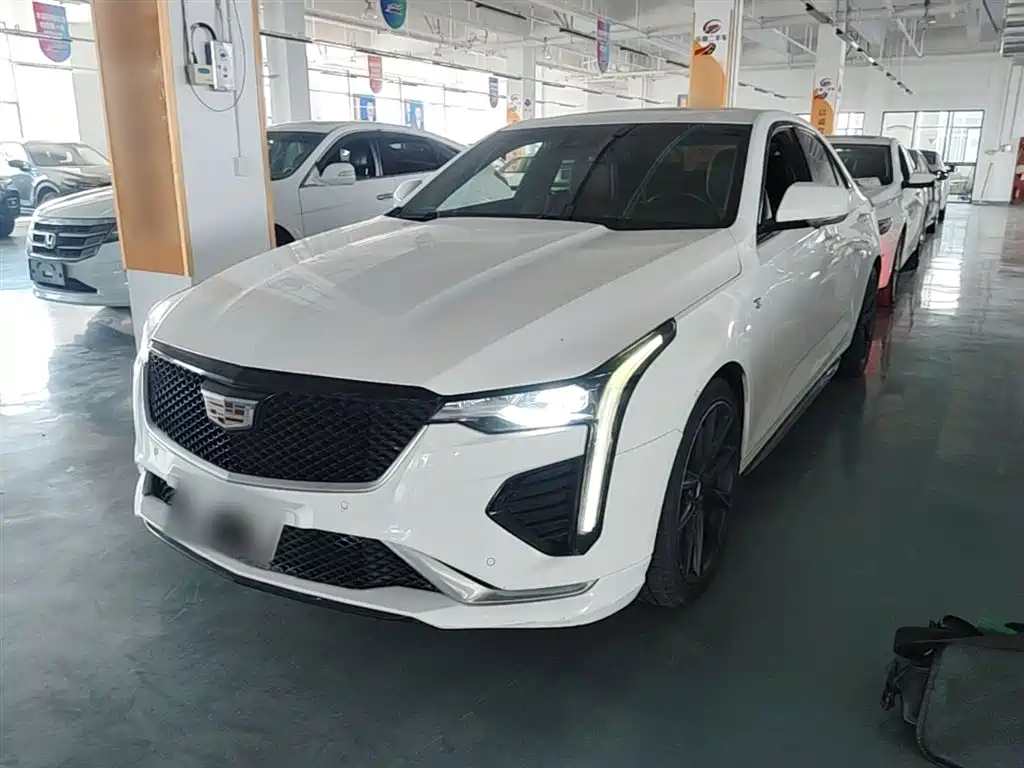 Cadillac CT4 2022 28T Premium