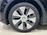 Фото 3 - Tesla Model Y