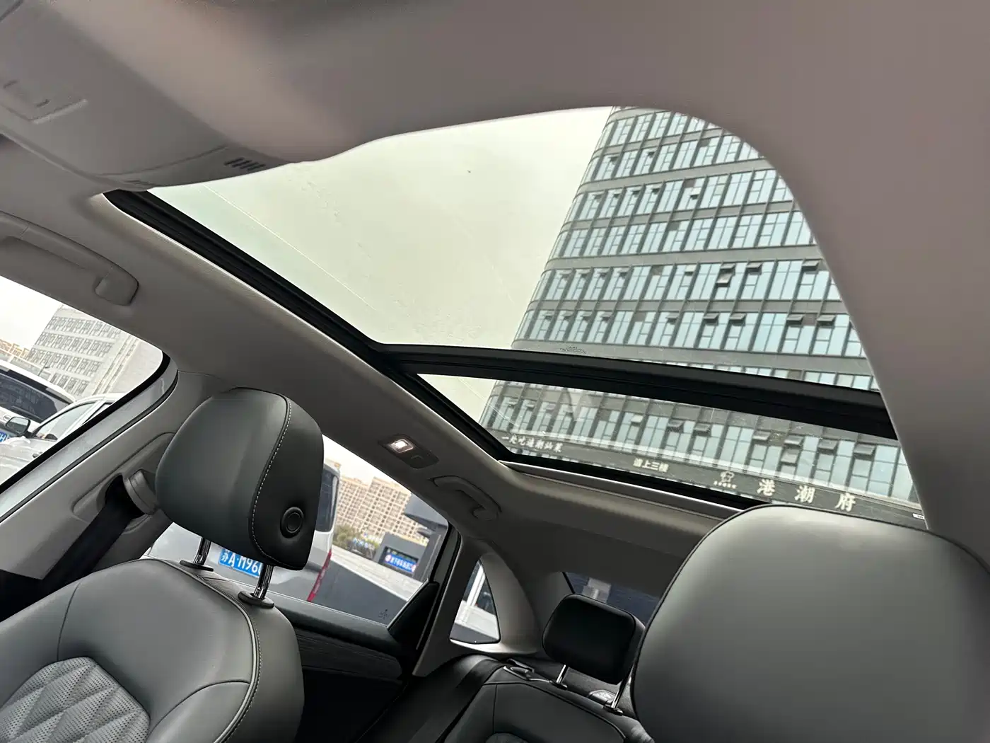 Volkswagen Sagitar 2024 300TSI DSG Surpass Edition фото 9