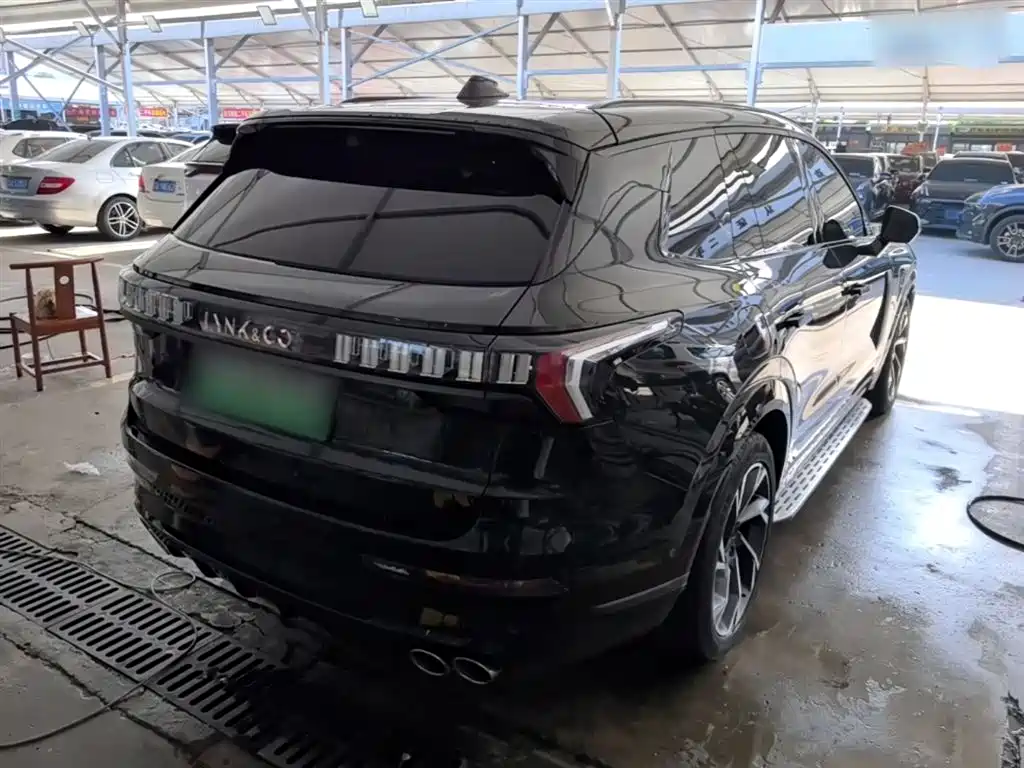 Lynk & Co 09 EM-P 2021 2.0T PHEV Halo 7-Seater фото 7