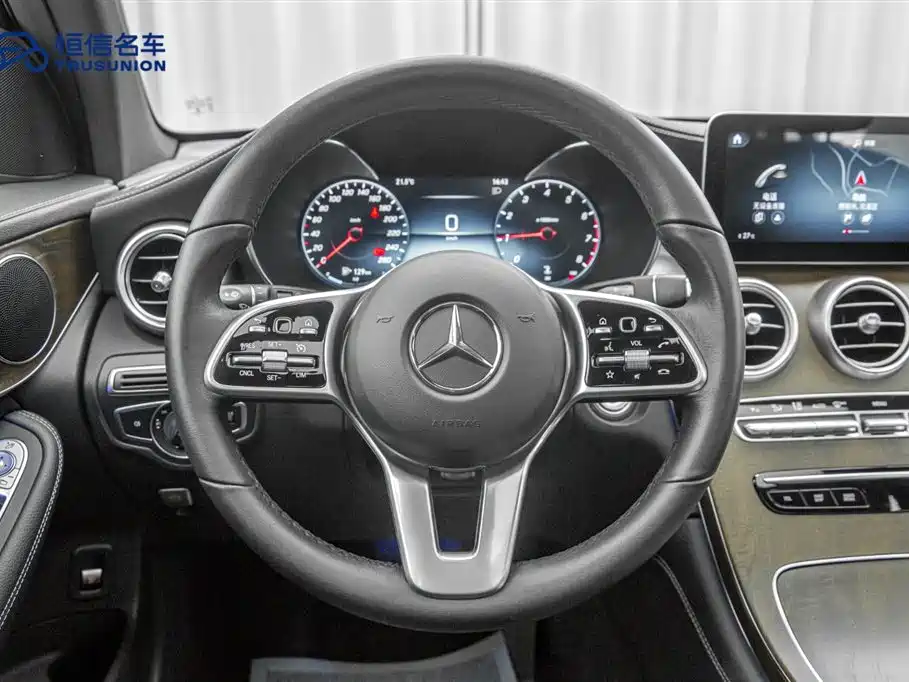 Mercedes-Benz GLC 2020 GLC 260 L 4MATIC Luxury фото 15