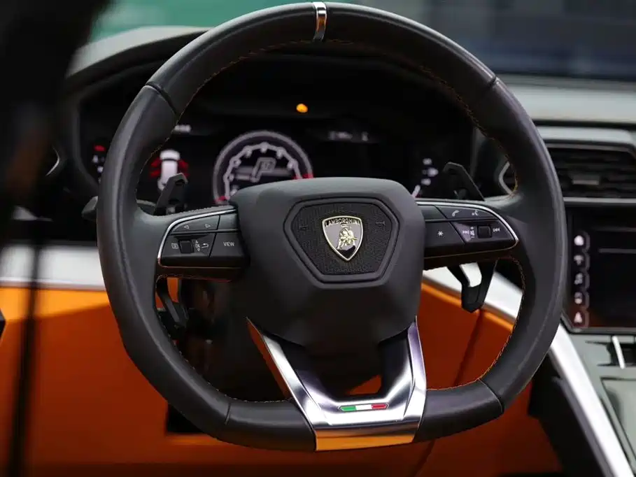 Lamborghini Urus 2021 4.0T V8 фото 7