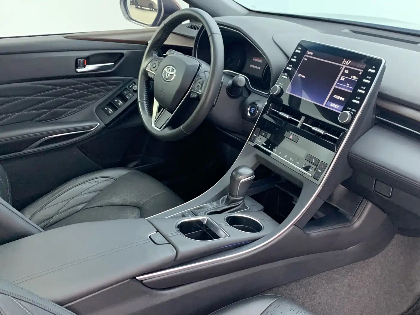 Toyota Avalon 2019 2.5L Touring Premium (China V) фото 15