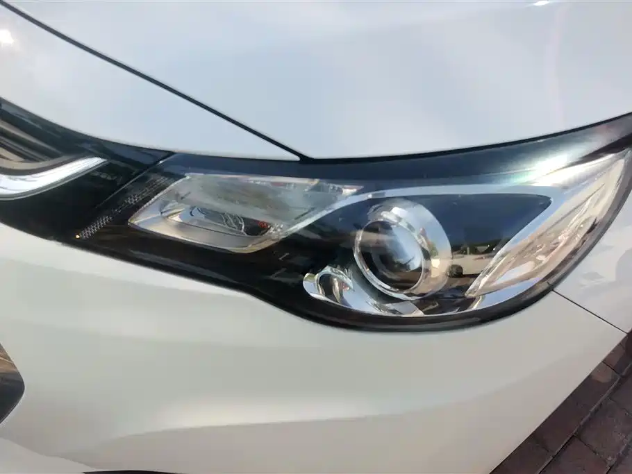 Chevrolet Malibu 2018 530T Automatic Comfort Edition фото 5