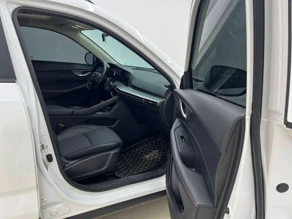 Changan CS35 PLUS 2023 2023 Enjoyment Edition 1.4T DCT Luxury