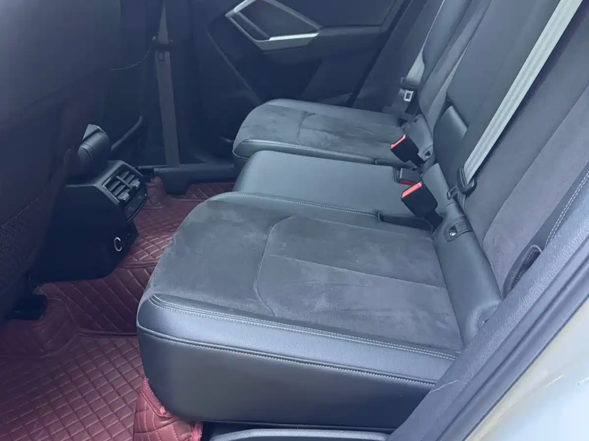 Audi Q3 2022 35 TFSI Fashion Dynamic фото 9