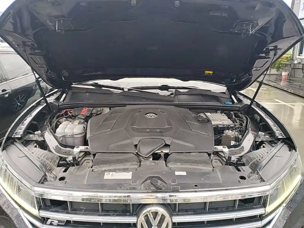 Volkswagen Touareg 2020 2019 3.0TSI Sharp Edge Edition China VI