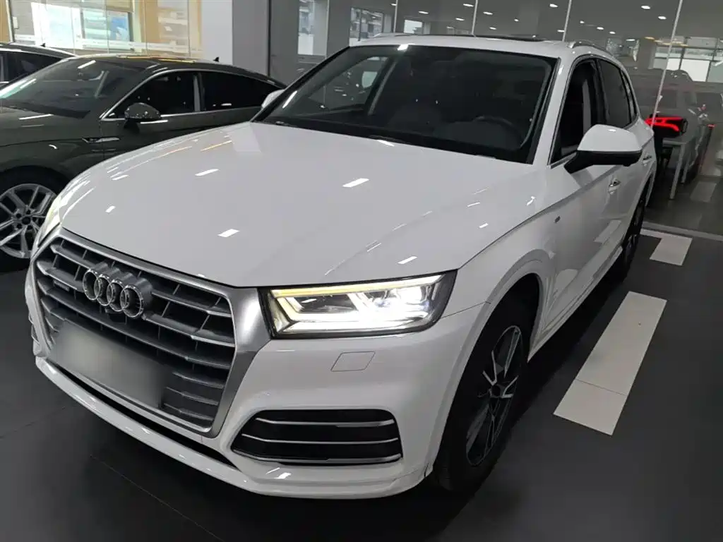 Audi Q5L 2018 45 TFSI Exclusive Fashion China VI