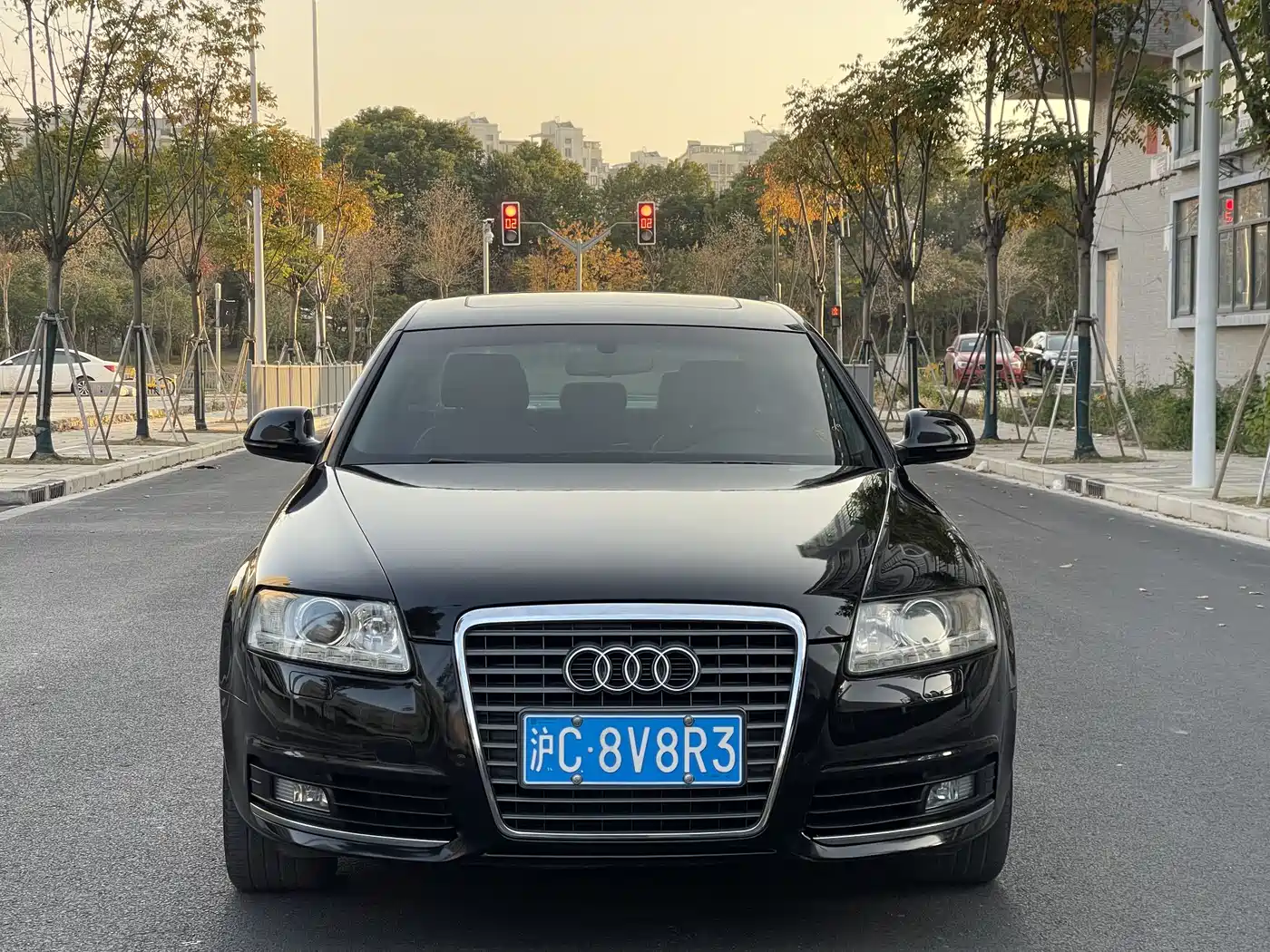 Фото 2 - Audi A6L