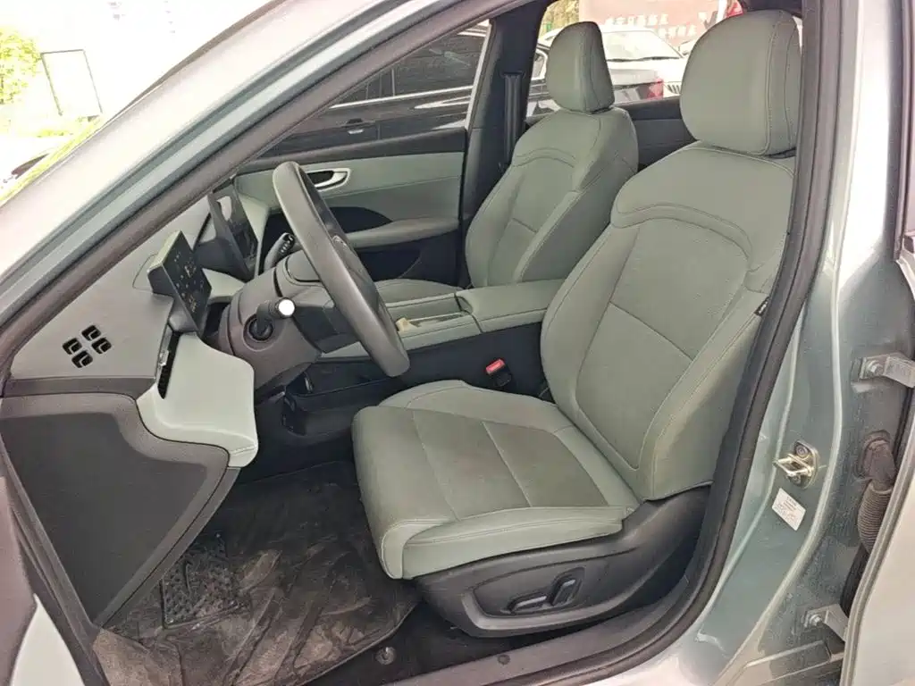 Roewe D6 2025 2025 520km Smart Edition