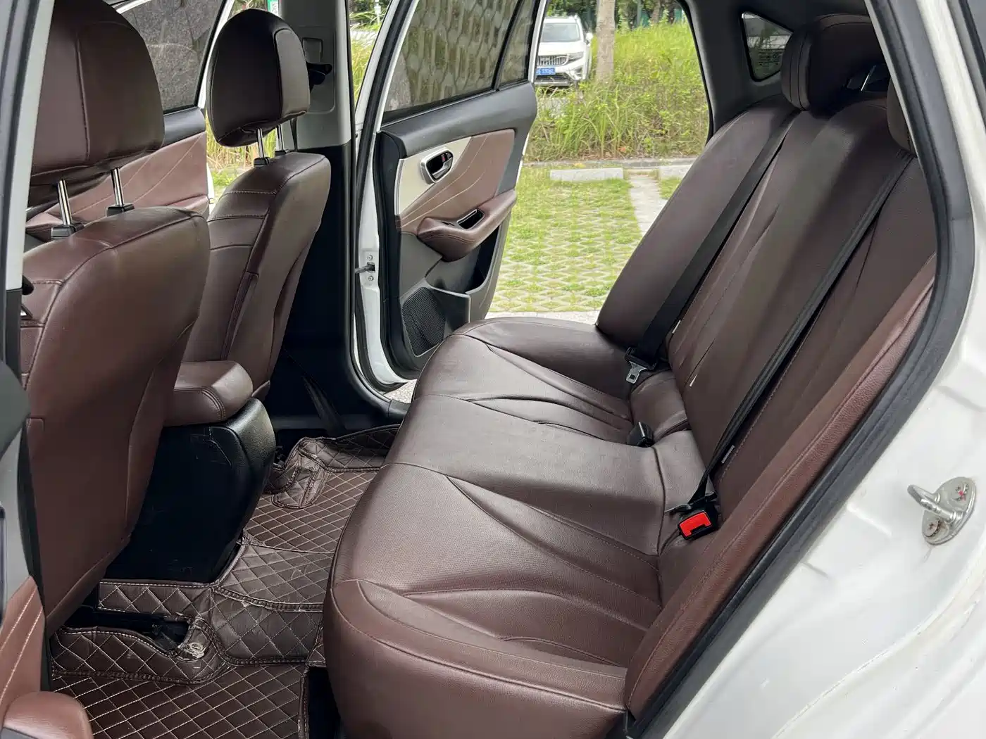 SOUEAST SOUTHEAST A5 WING DANCE