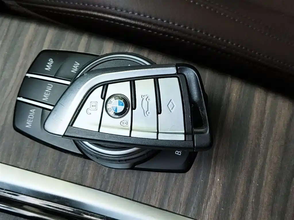 BMW X3 2019 xDrive28i Luxury Package фото 9