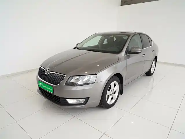 Škoda Octavia 2015 1.6L Automatic逸杰版