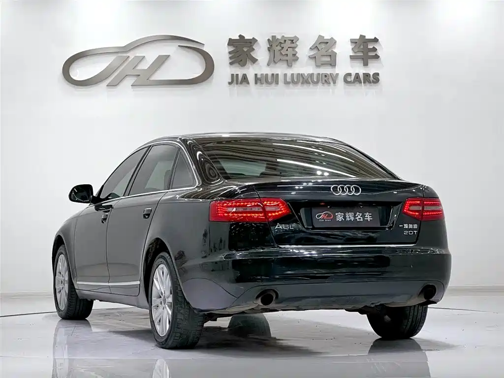 Audi A6L 2011 2.0 TFSI Automatic Comfort фото 5