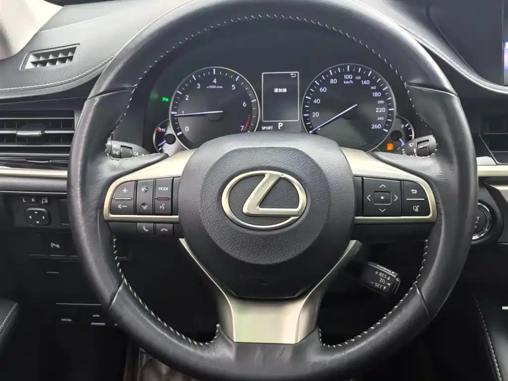 Lexus ES 2015 200 Elite Edition фото 5