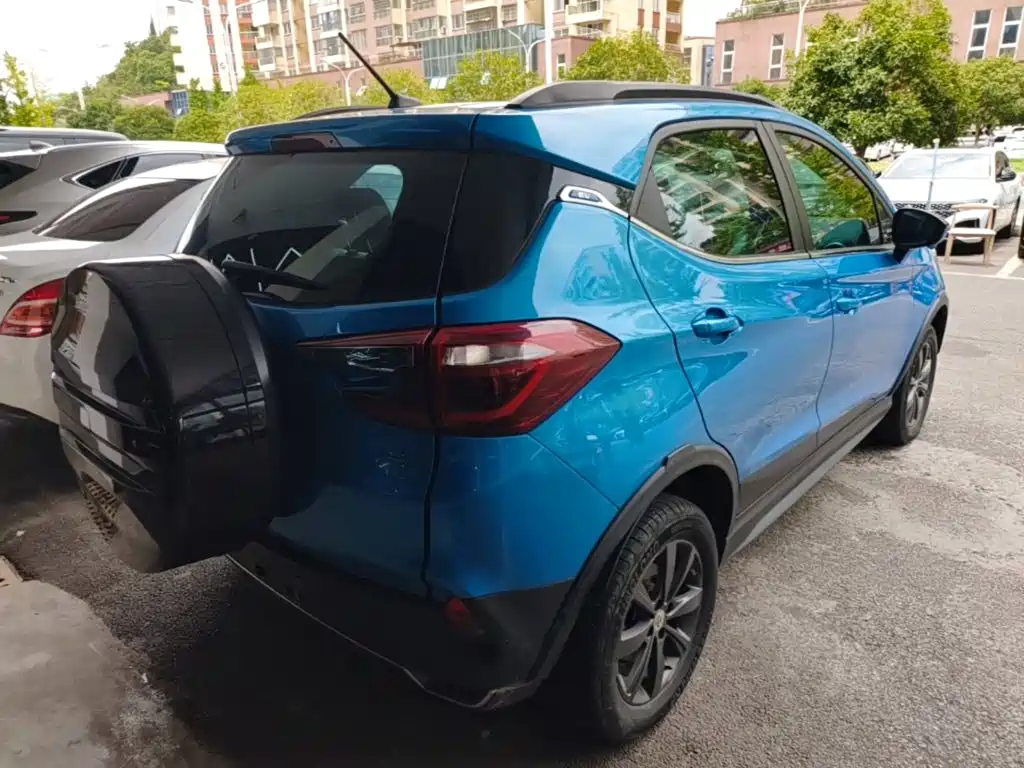 BYD Yuan New Energy 2020 2019 EV360 Smart Connect Premium Edition