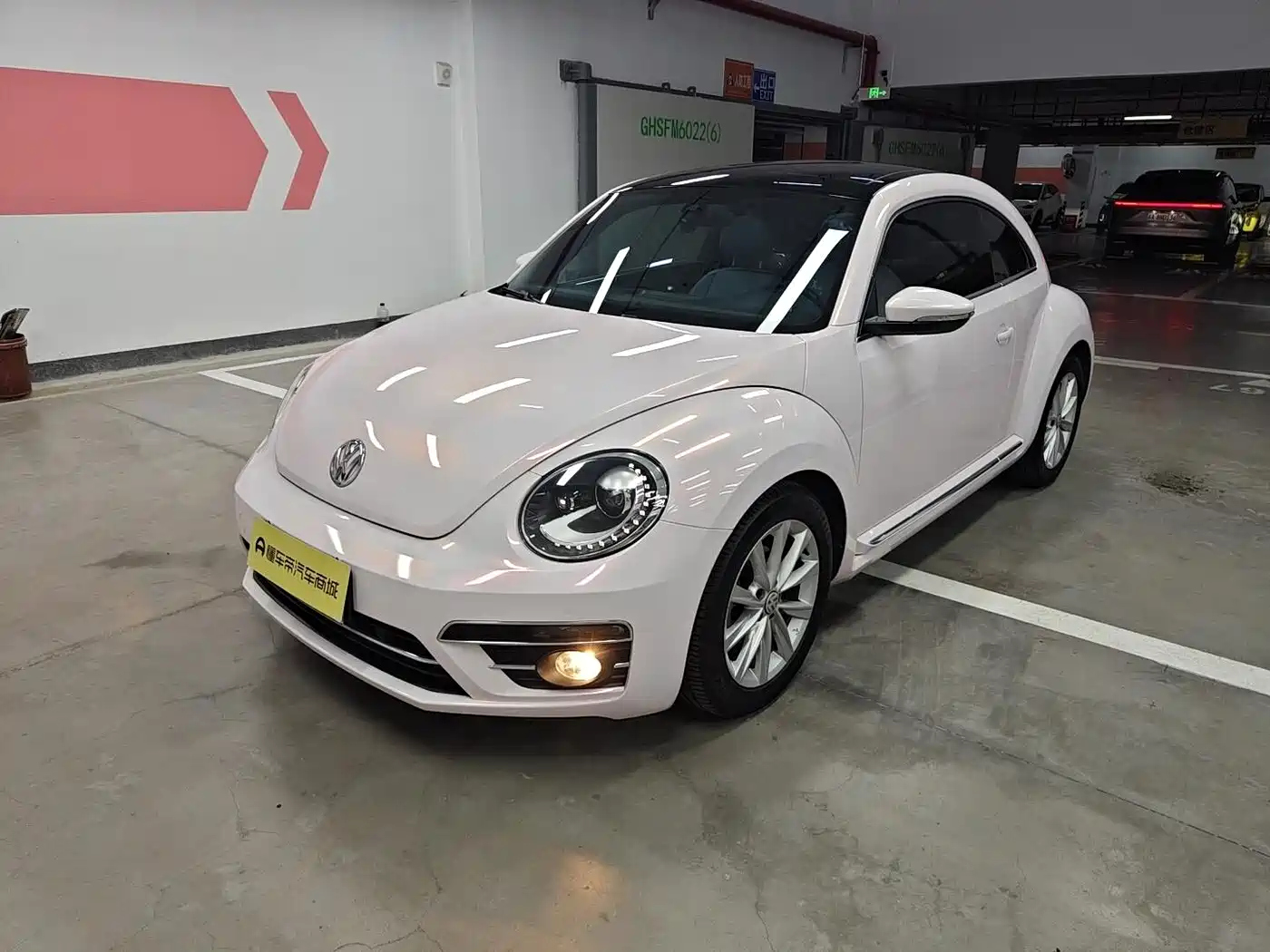 Фото 1 - Volkswagen Beetle
