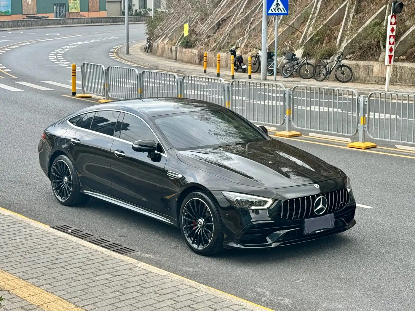 Mercedes-Benz AMG GT 2023 AMG GT 50 4-Door Coupe фото 4