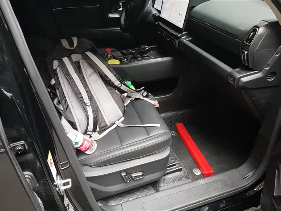 HAVAL SECOND GENERATION BIG DOG NEW ENERGY