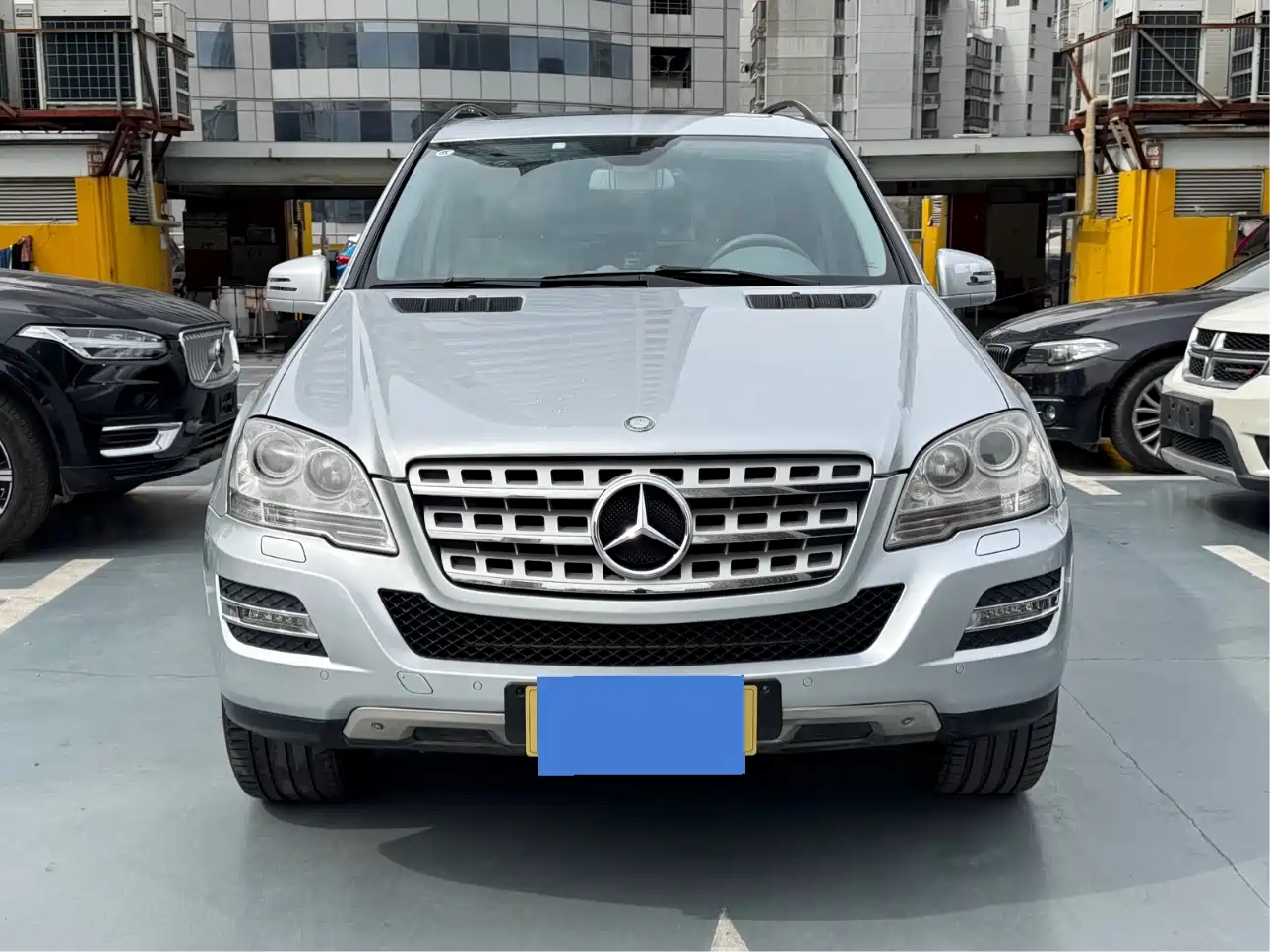 Mercedes-Benz M-Class 2010 ML 300 4MATIC фото 2