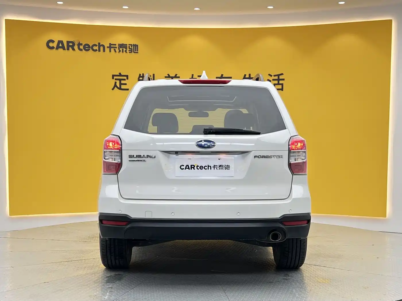 Subaru Forester 2014 2.0i Automatic Luxury Edition фото 27