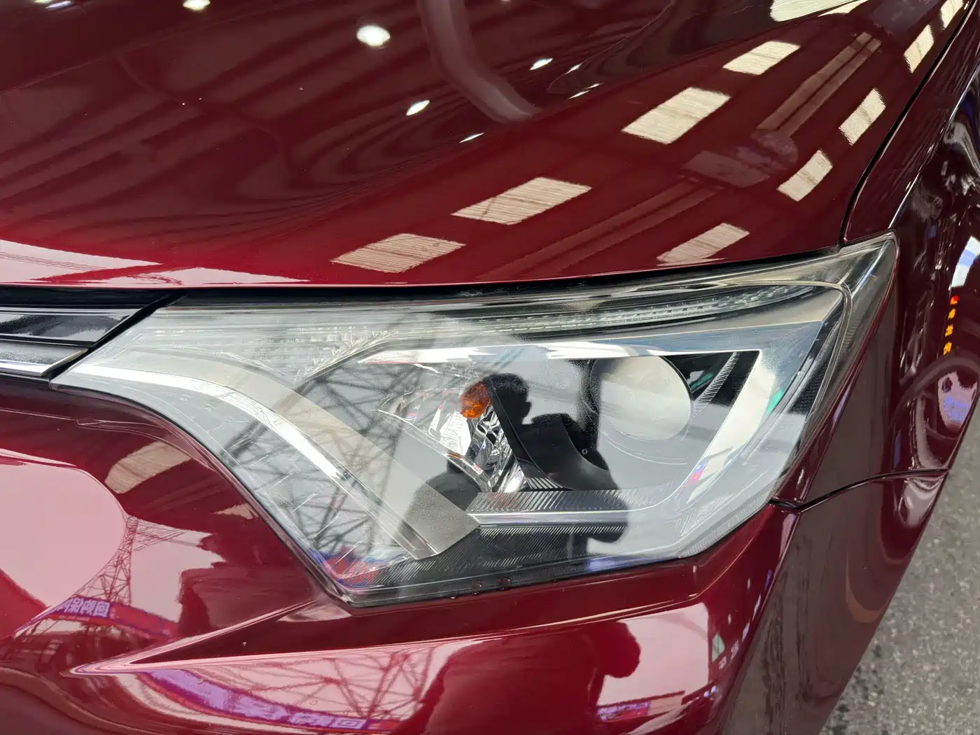 Toyota RAV4 Rongfang 2016 2.0L CVT 2WD Trend (China V) фото 9