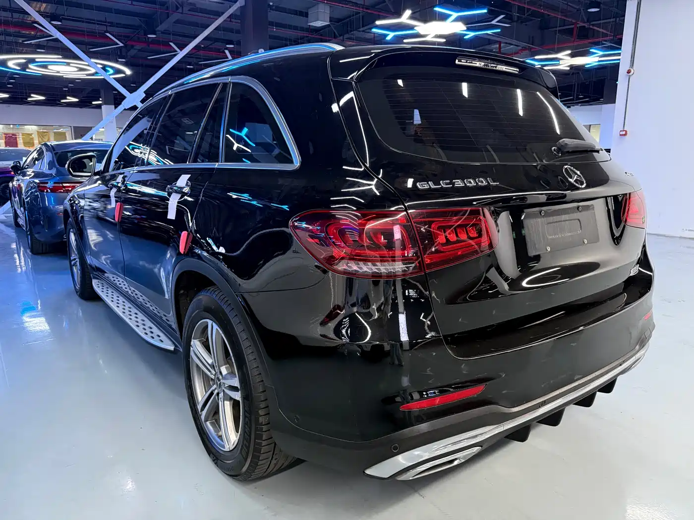 Mercedes-Benz GLC 2020 Facelift GLC 300 L 4MATIC Luxury фото 12