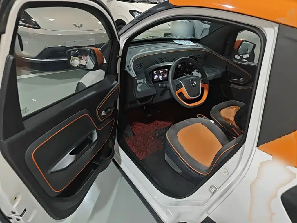 Baojun E100 2019 2019 250KM Smart Edition