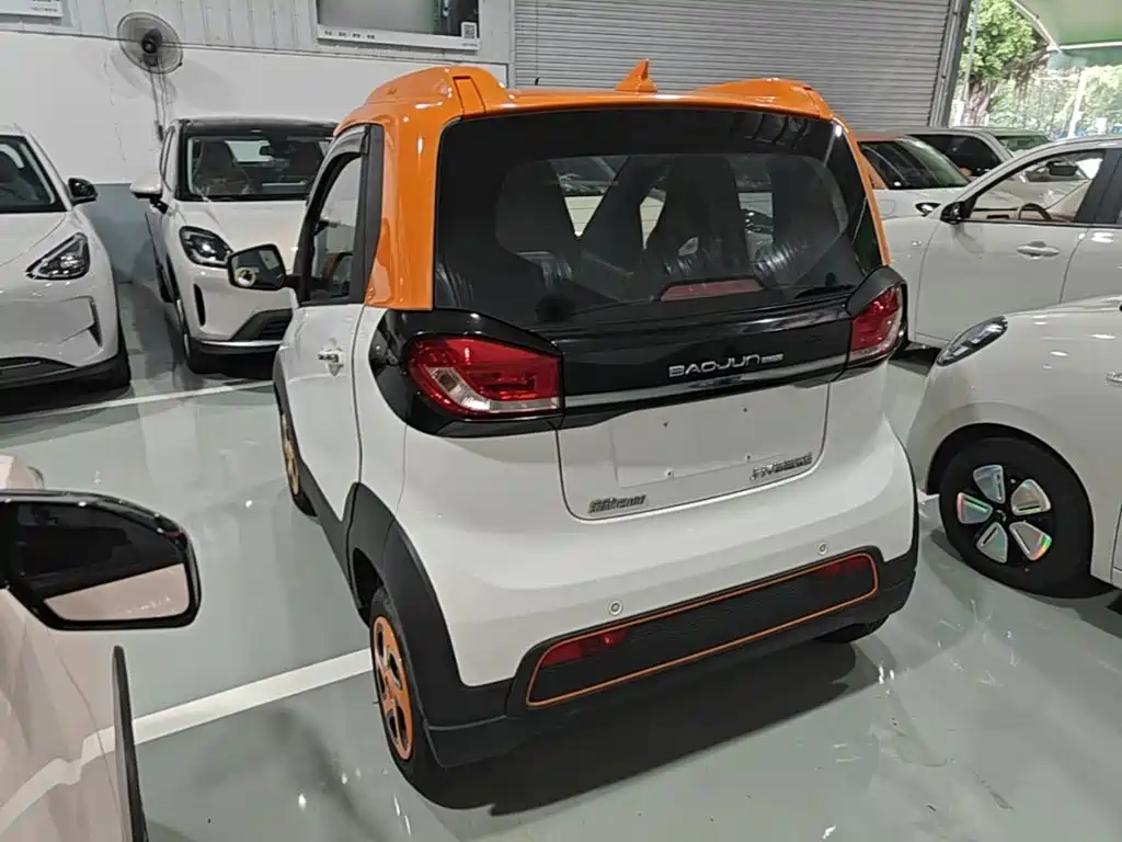 Baojun E100 2019 2019 250KM Smart Edition