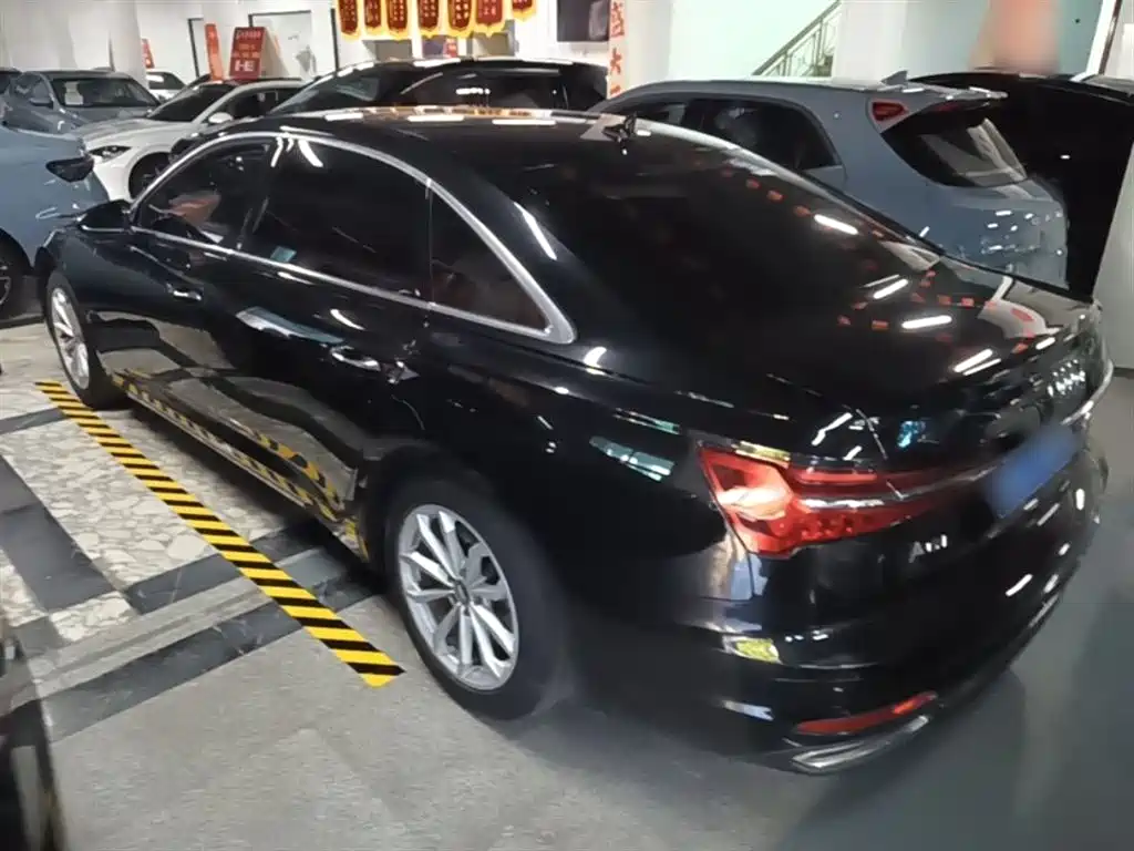 Audi A6L 2021 40 TFSI Luxury Elegance фото 5