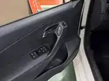 Photo 19 - Volkswagen Polo
