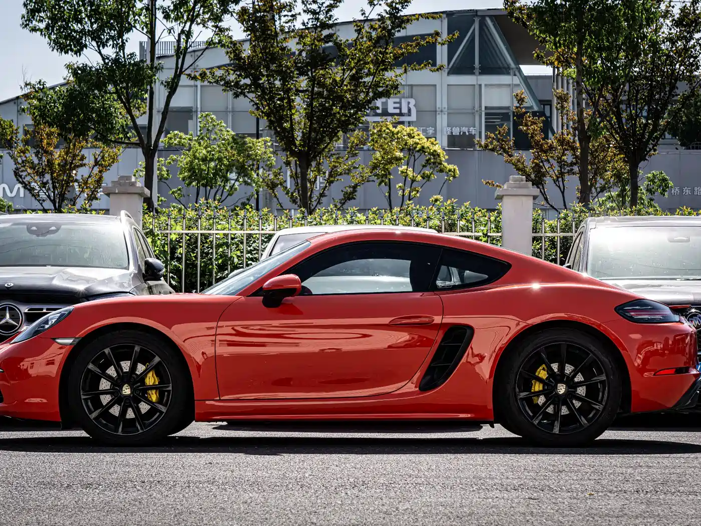Porsche 718 2016 Cayman 2.0T фото 7