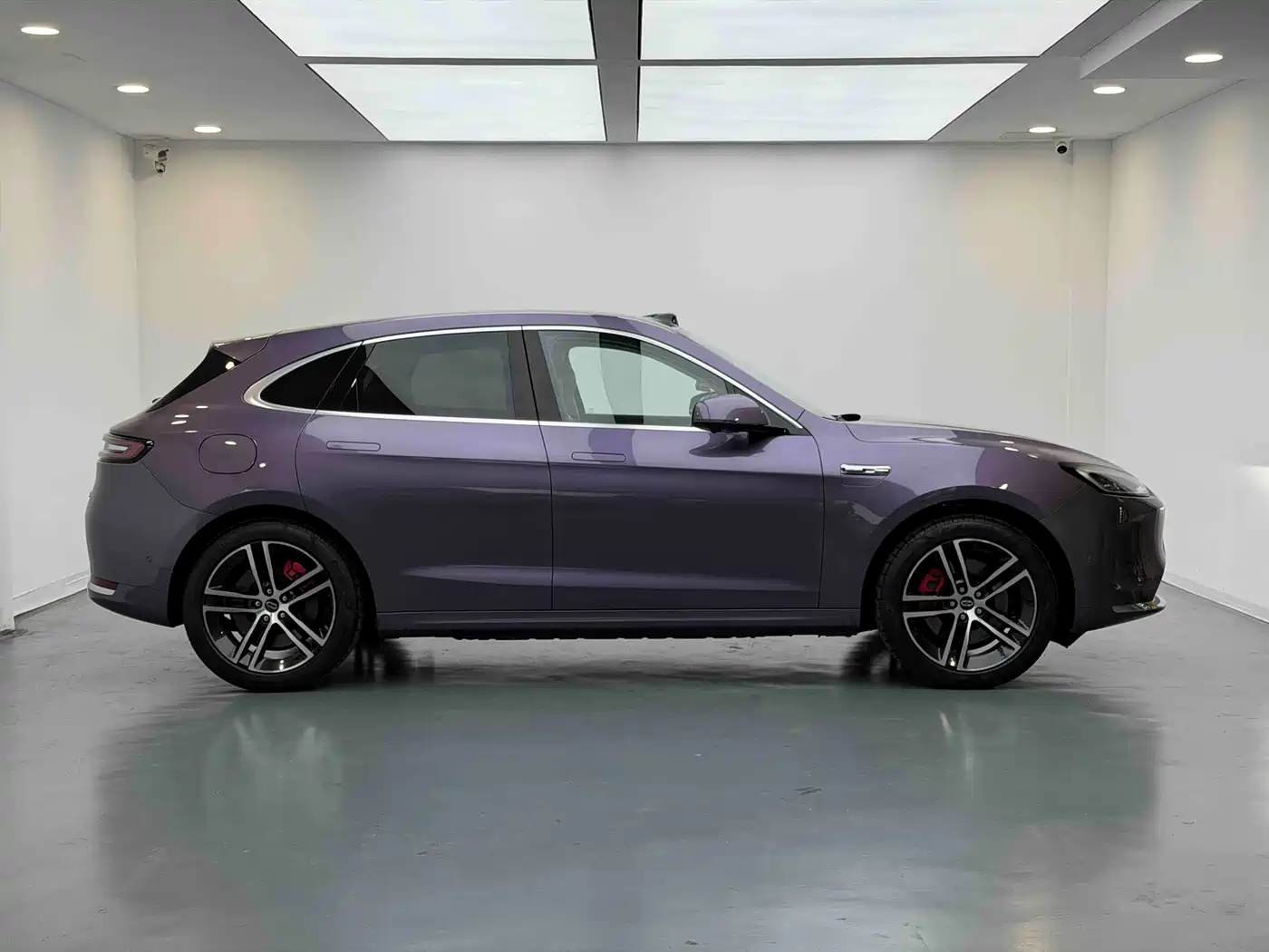 AITO Wenjie AITO M5 2025 Extended Range Ultra AWD фото 19
