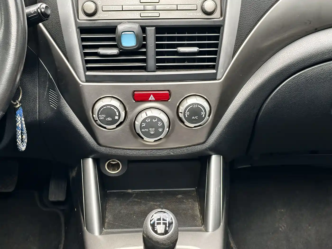Subaru Forester 2010 2.0XS Manual Luxury Edition фото 22