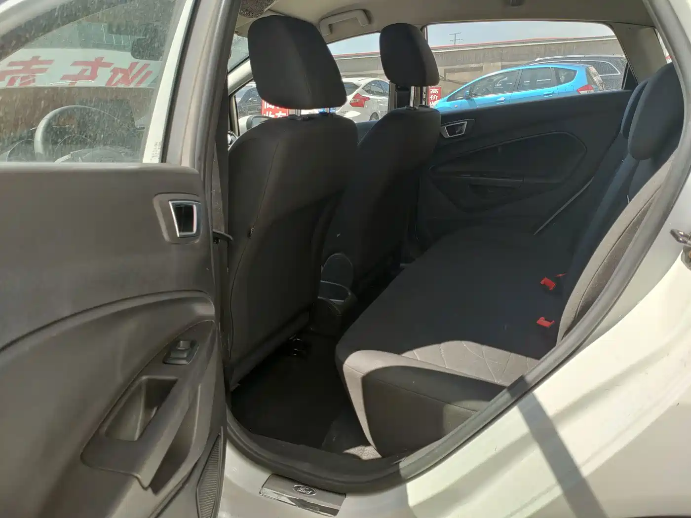 Ford Fiesta 2015 2013 Sedan 1.5L Automatic Fashion