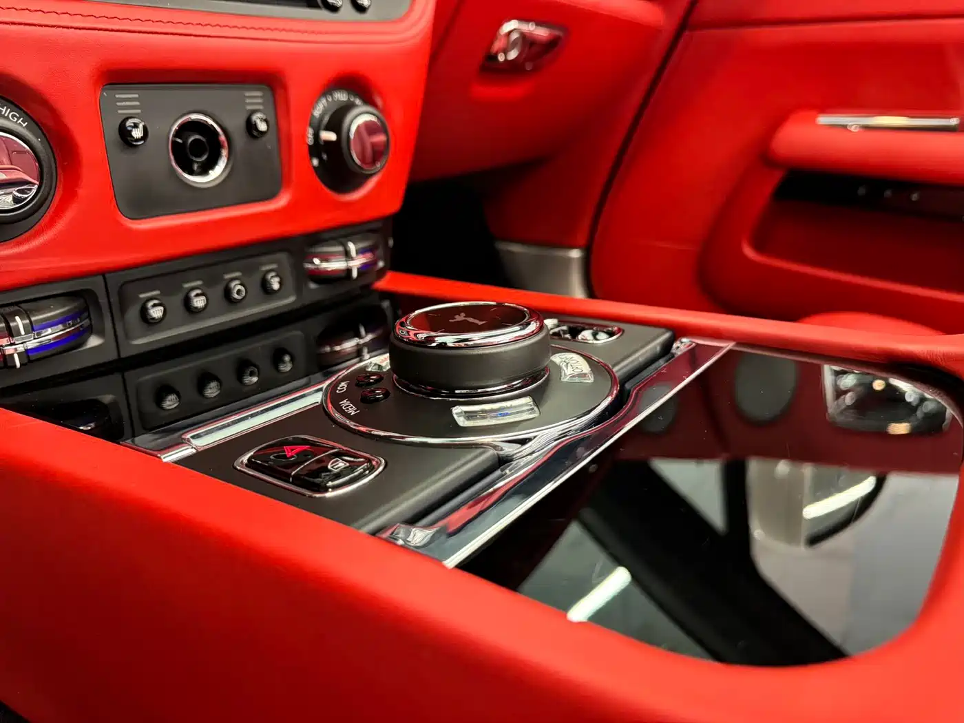 ROLLS-ROYCE YAO YING