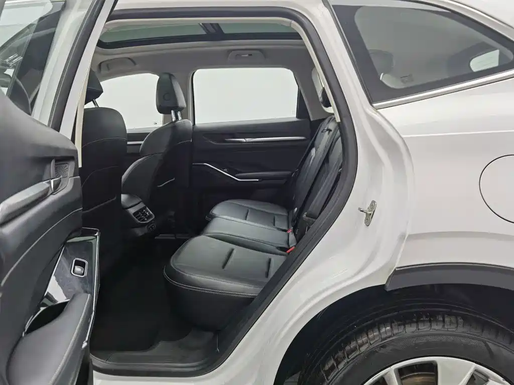 Photo 15 - Haval H6