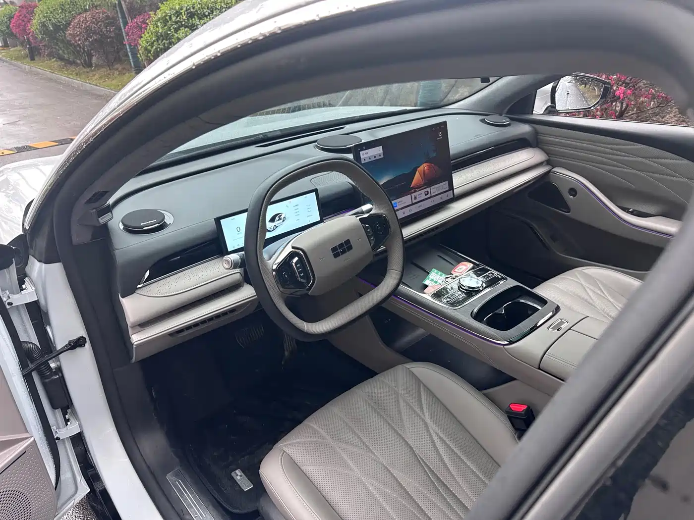 GEELY GALAXY GALAXY SPARKLE 8