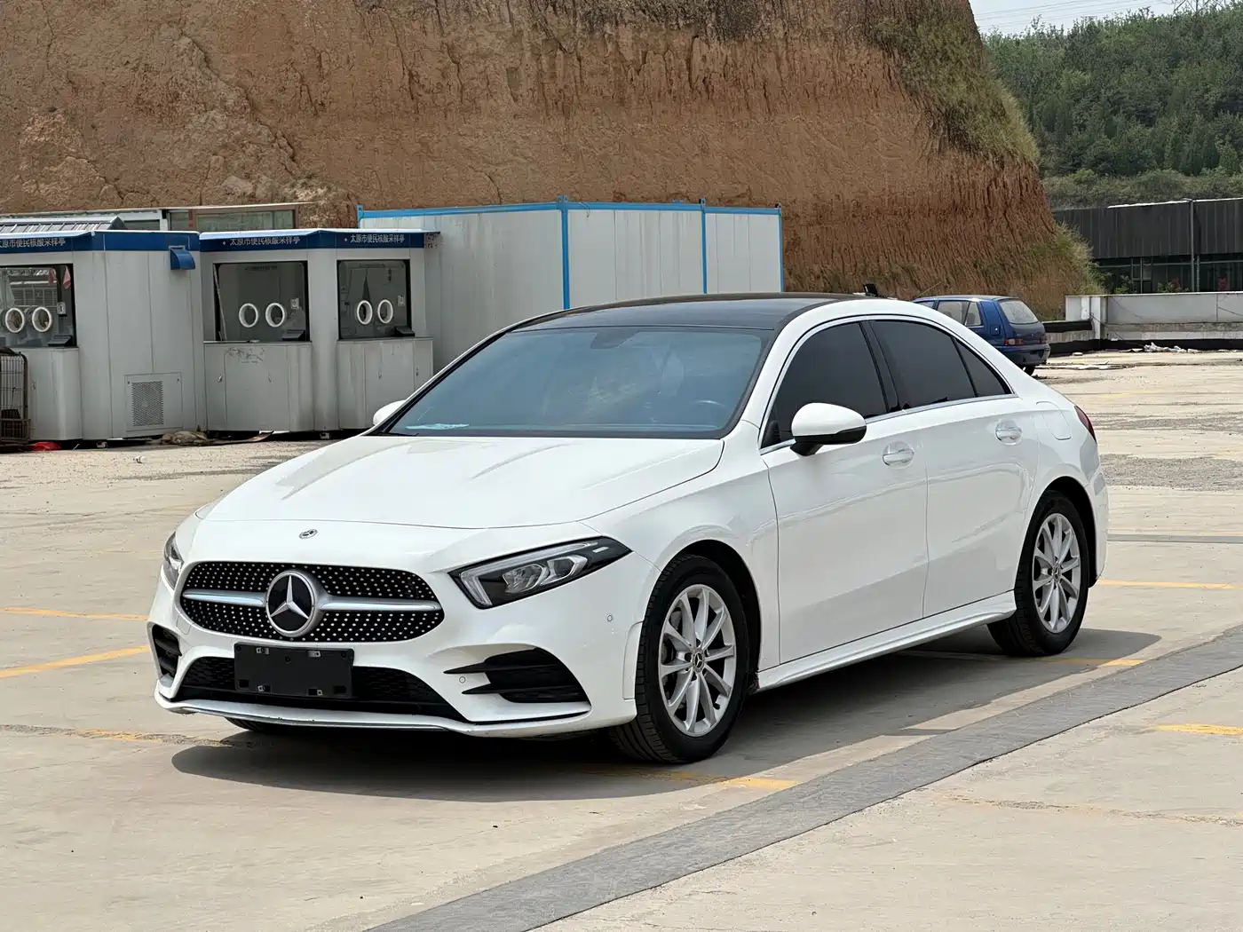 MERCEDES-BENZ CLASS A