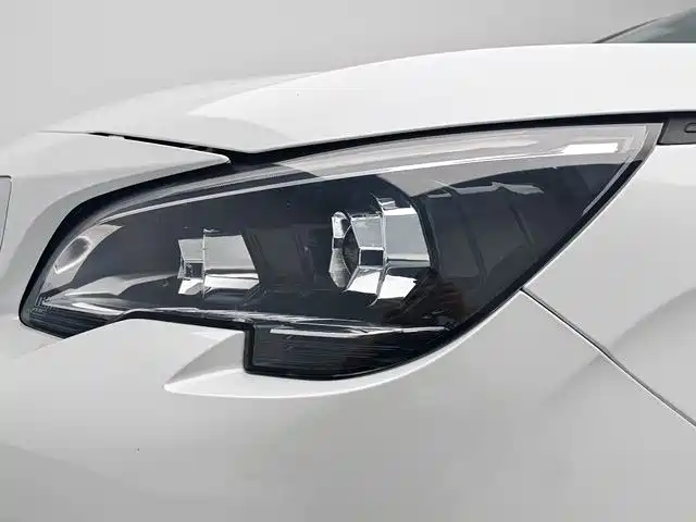 Peugeot 4008 2017 350THP Elite Edition фото 19