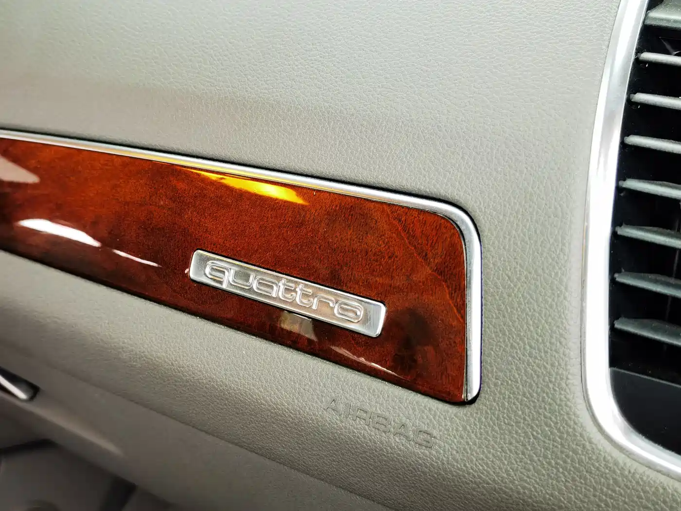 Audi Q5 2011 2012 2.0TFSI Comfort