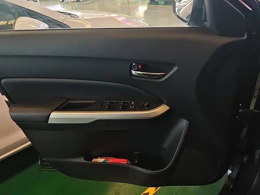 Suzuki Vitara 2018 2016 1.4T Auto 2WD Luxury Model