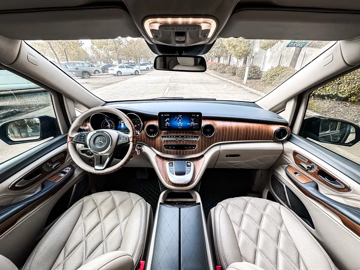 MERCEDES-BENZ V CLASS