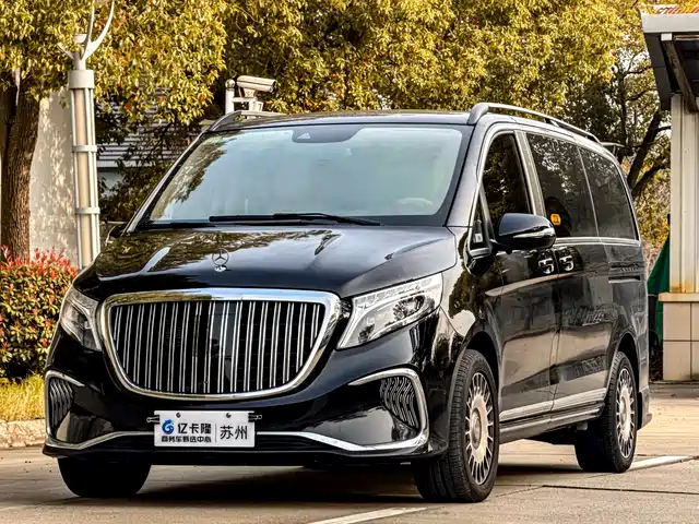 MERCEDES-BENZ V CLASS