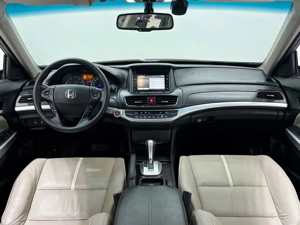 Honda Crosstour 2015 2014 2.4L Luxury Navigation Edition
