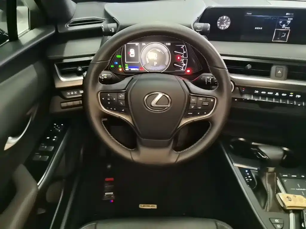Lexus UX 2020 2020 260h Explore Fun Edition