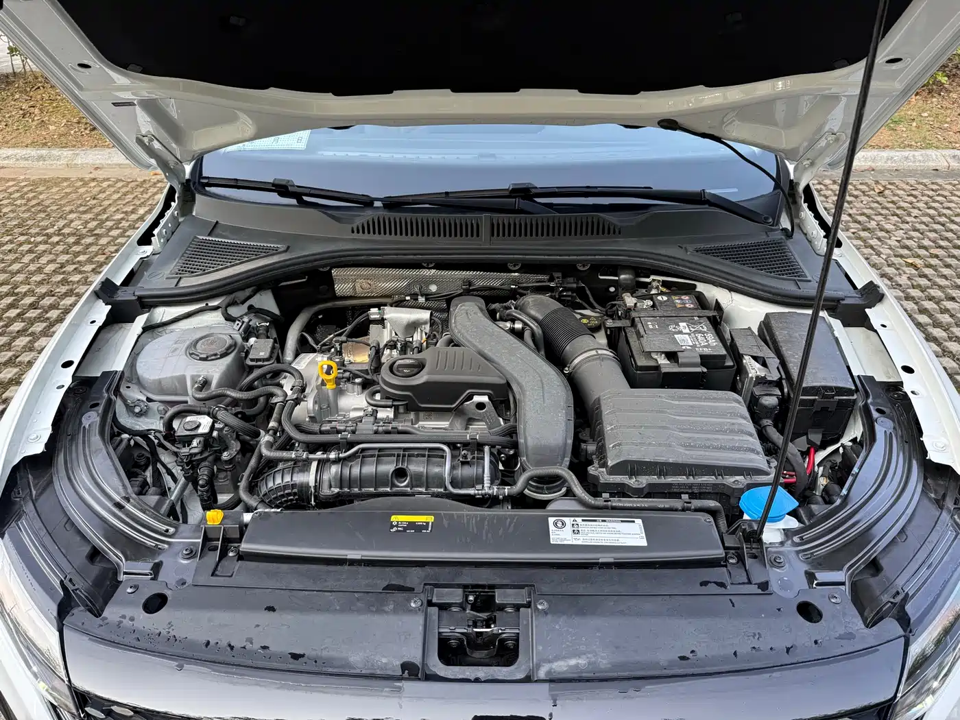 Volkswagen Lavida 2024 Model 300TSI DSG Starlight Leading Edition фото 11