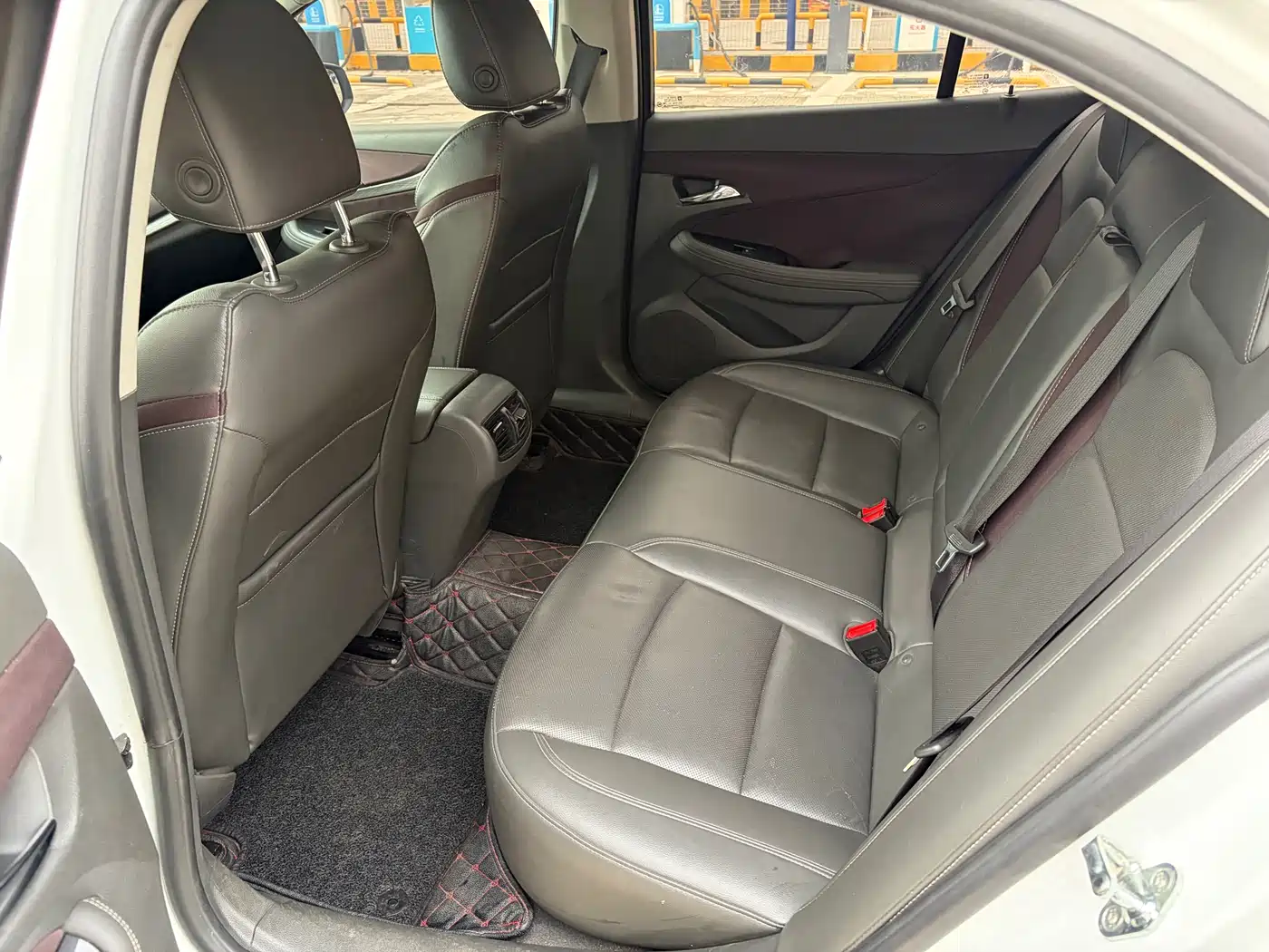 Chevrolet Malibu 2017 1.5T Automatic Luxury Edition фото 5