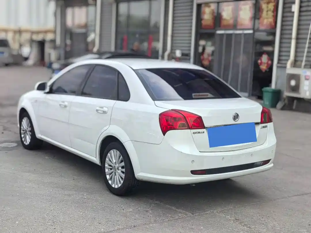 Фото 5 - Buick Excelle